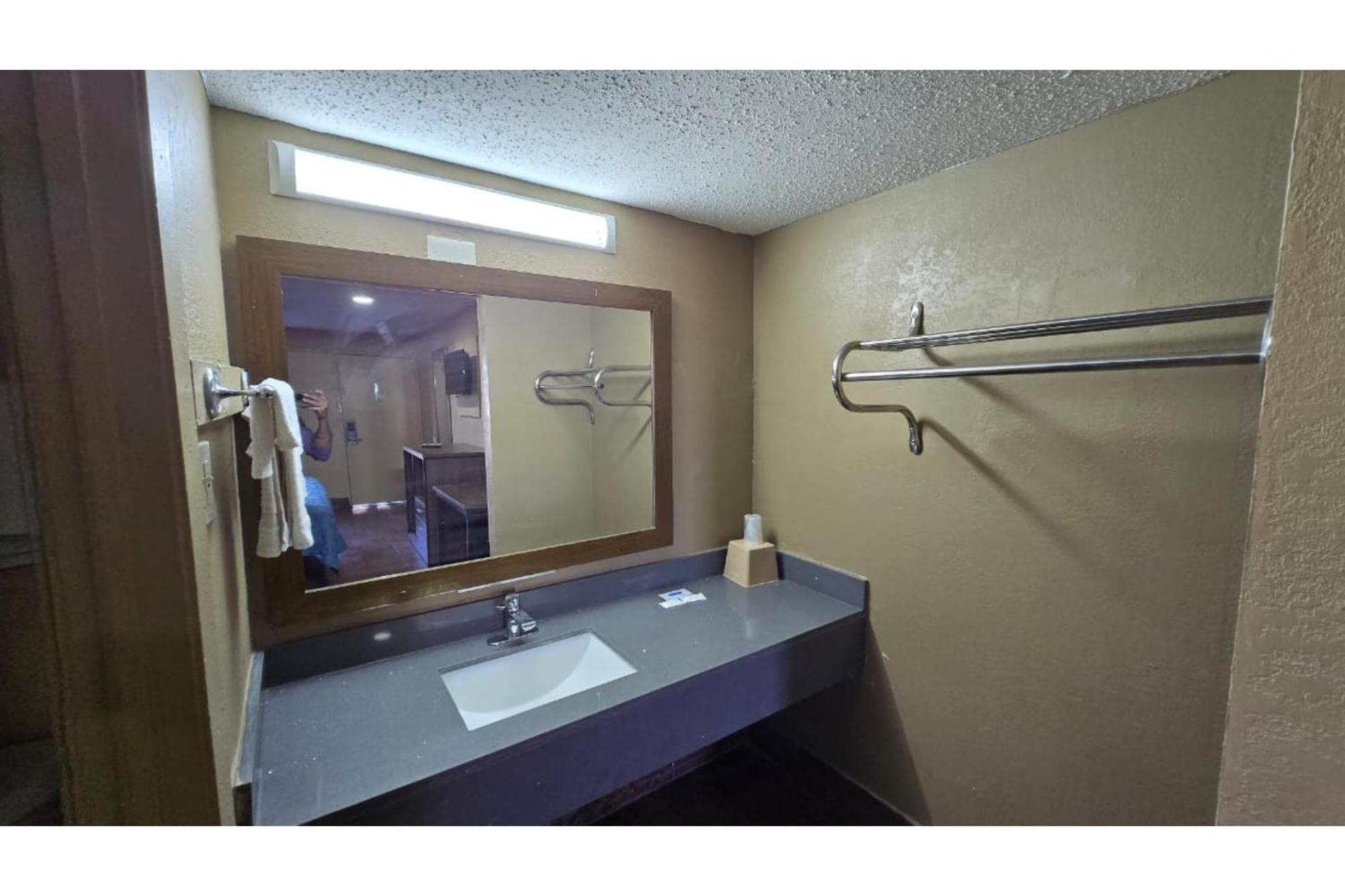 Diamond Inn Motel By Oyo Jackson Hwy 80- I-20 Dış mekan fotoğraf